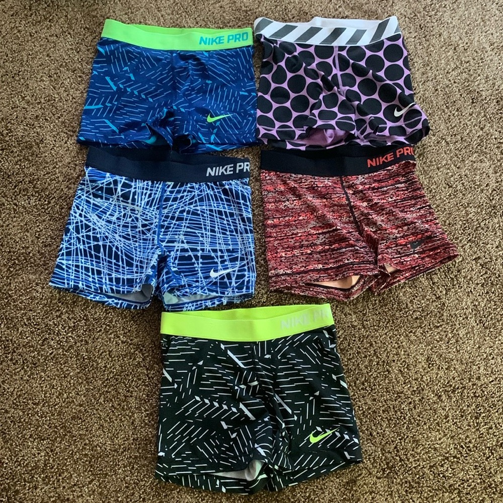 Lot of Nike spandex. Women’s size M